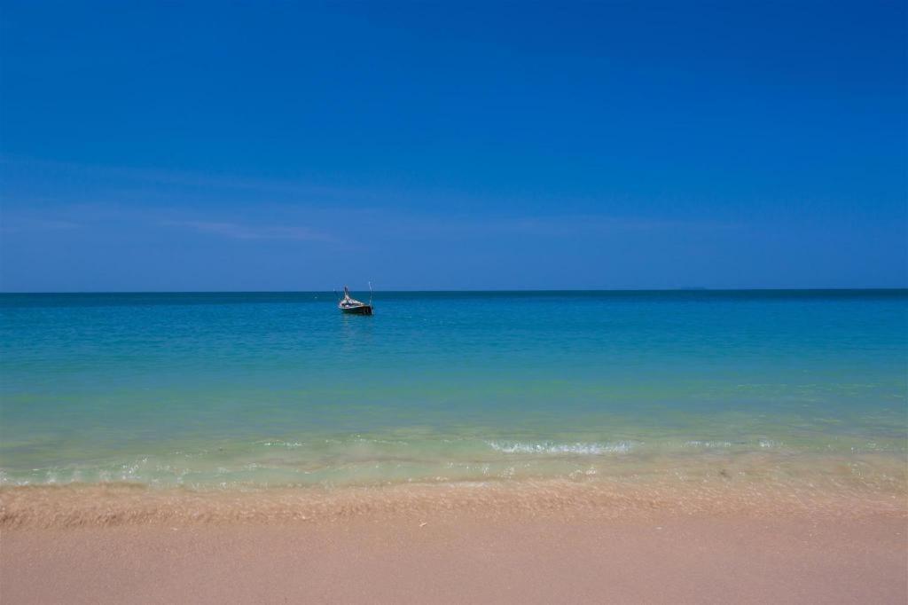 Relax Beach House Ко-Ланта Екстер'єр фото