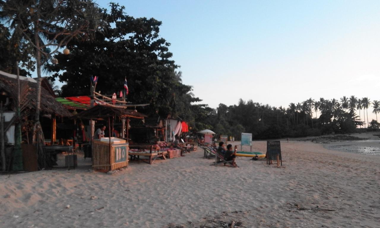 Relax Beach House Ко-Ланта Екстер'єр фото